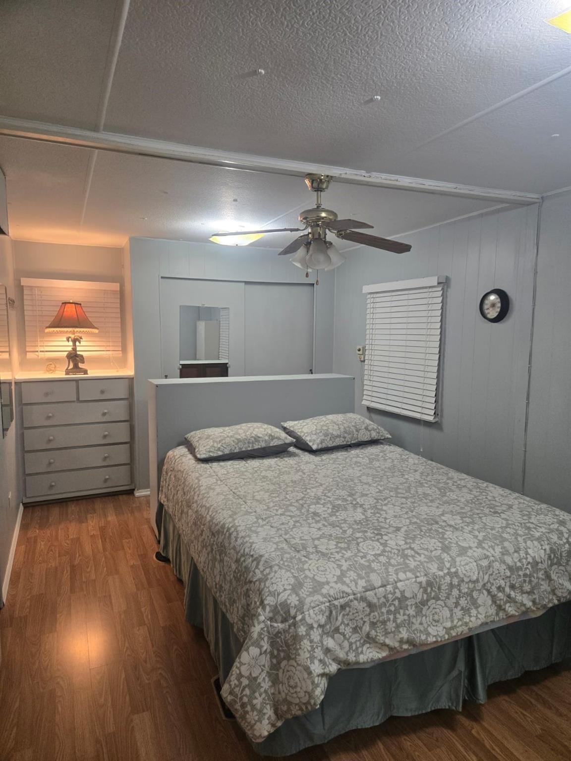 2321 SW 87th Ter, Davie, FL, 33324/$168,000 4 2321 SW 87th Ter