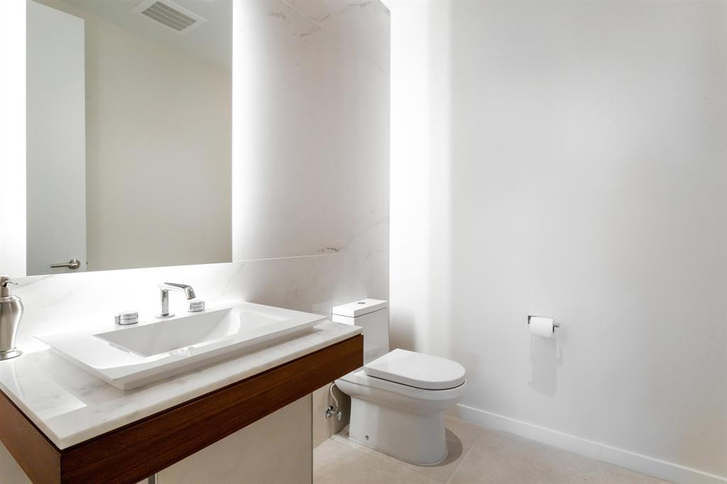 ALINA BOCA RATON CONDO - Residential