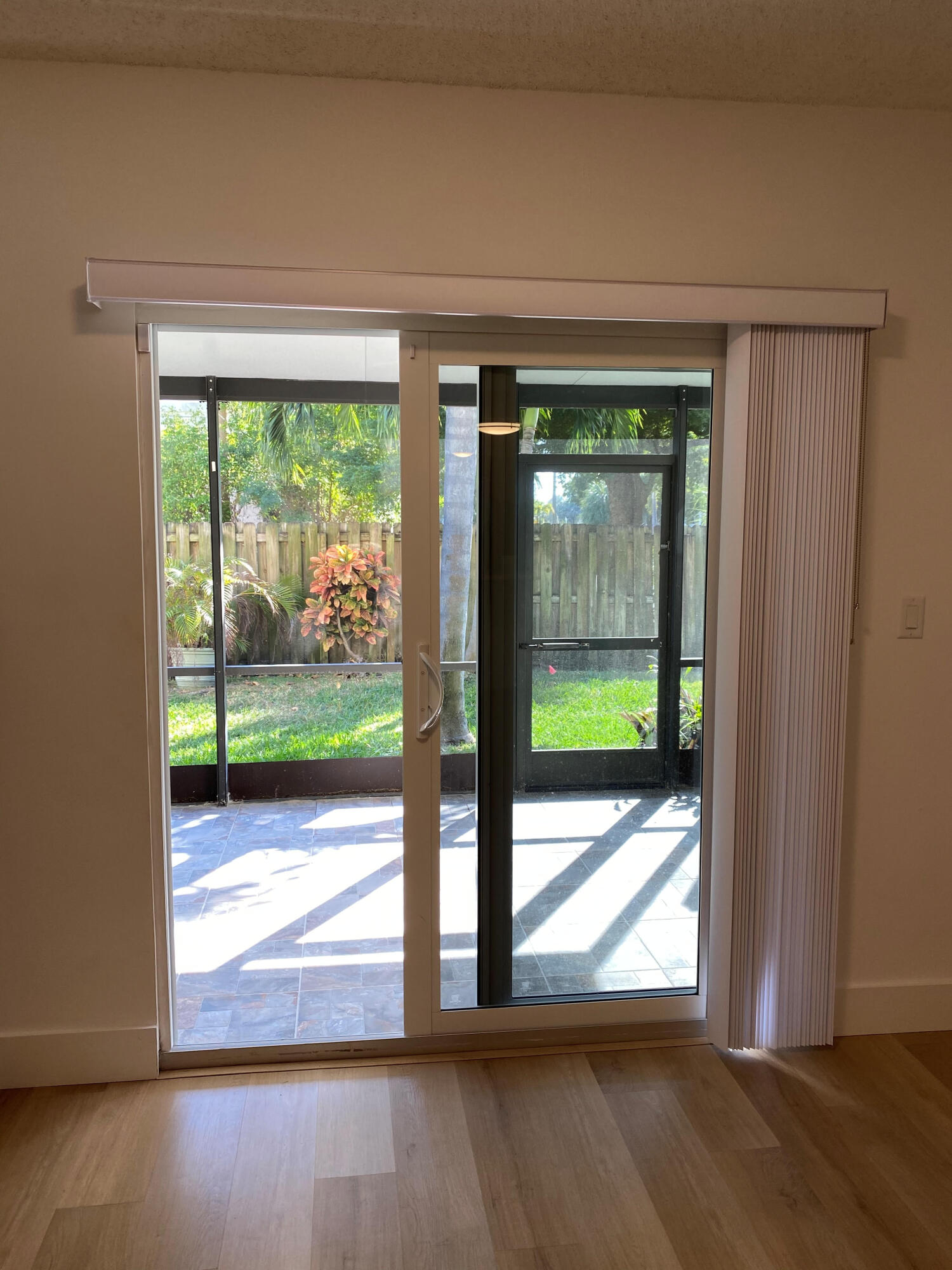 SUN HARBOUR - Residential Lease
