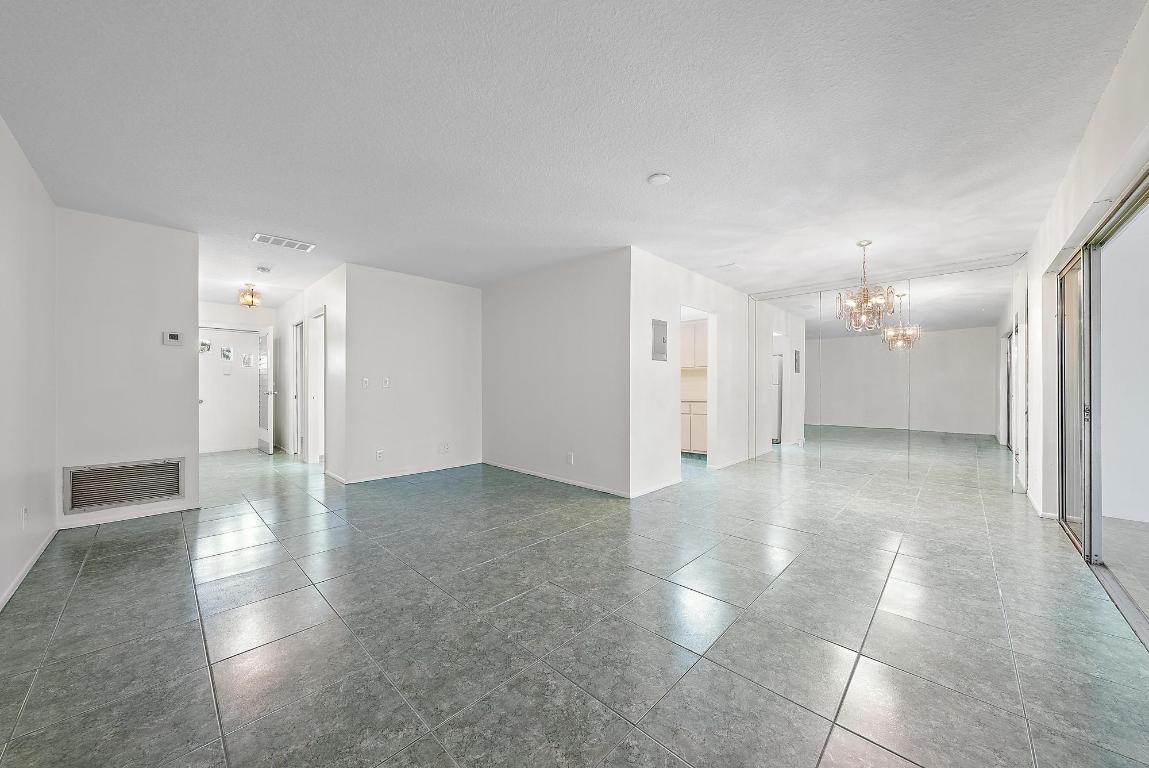 2638 Gately Drive E 45