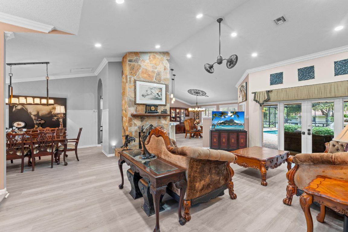 DEER RUN - Residential