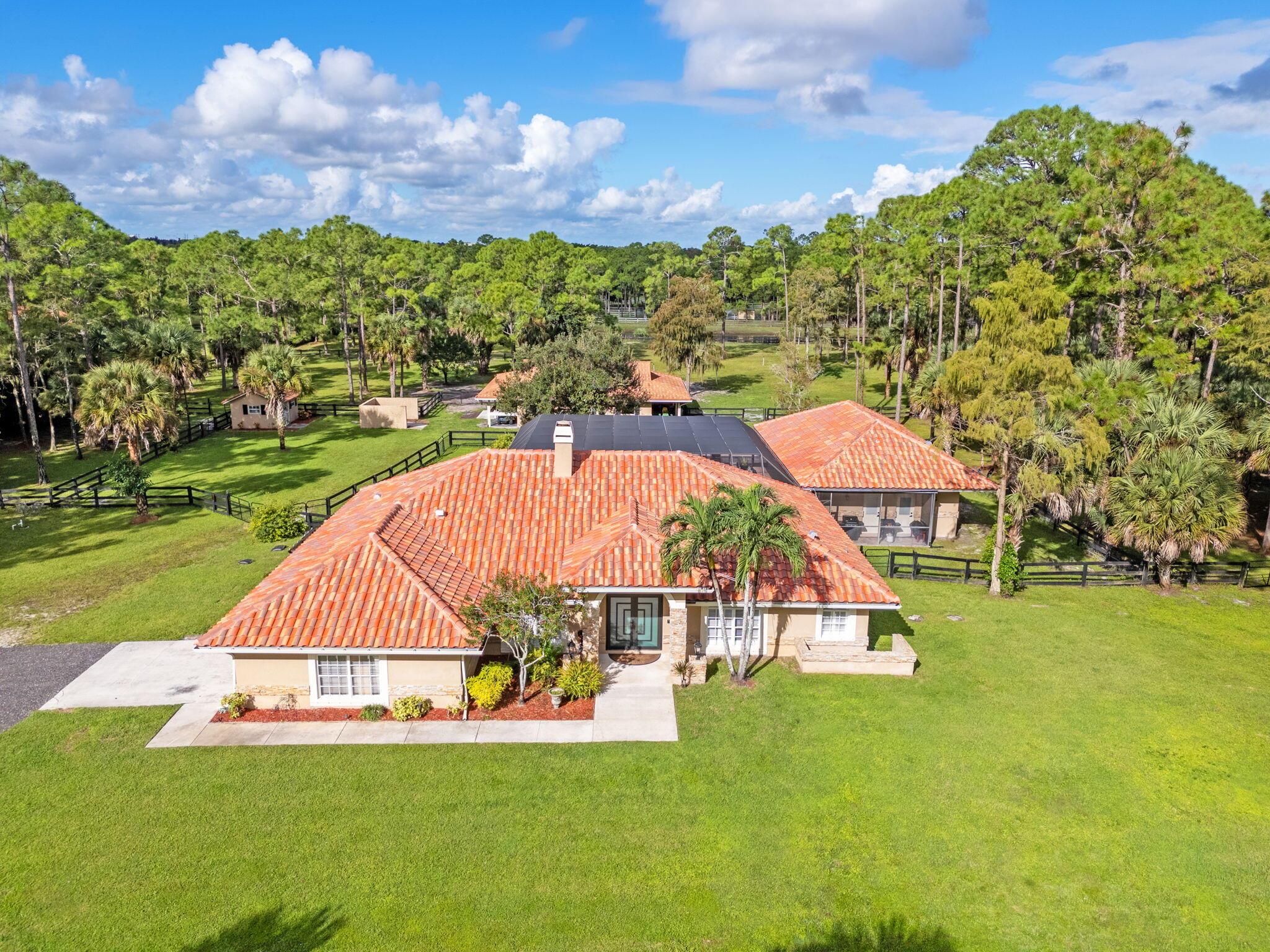 View photos, virtual tours, details... 2559 Palm Deer Drive