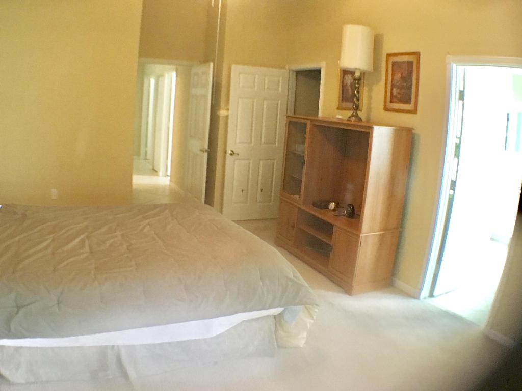 VALENCIA FALLS 7 - Residential