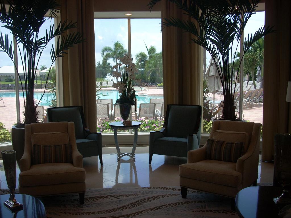 VALENCIA FALLS 7 - Residential