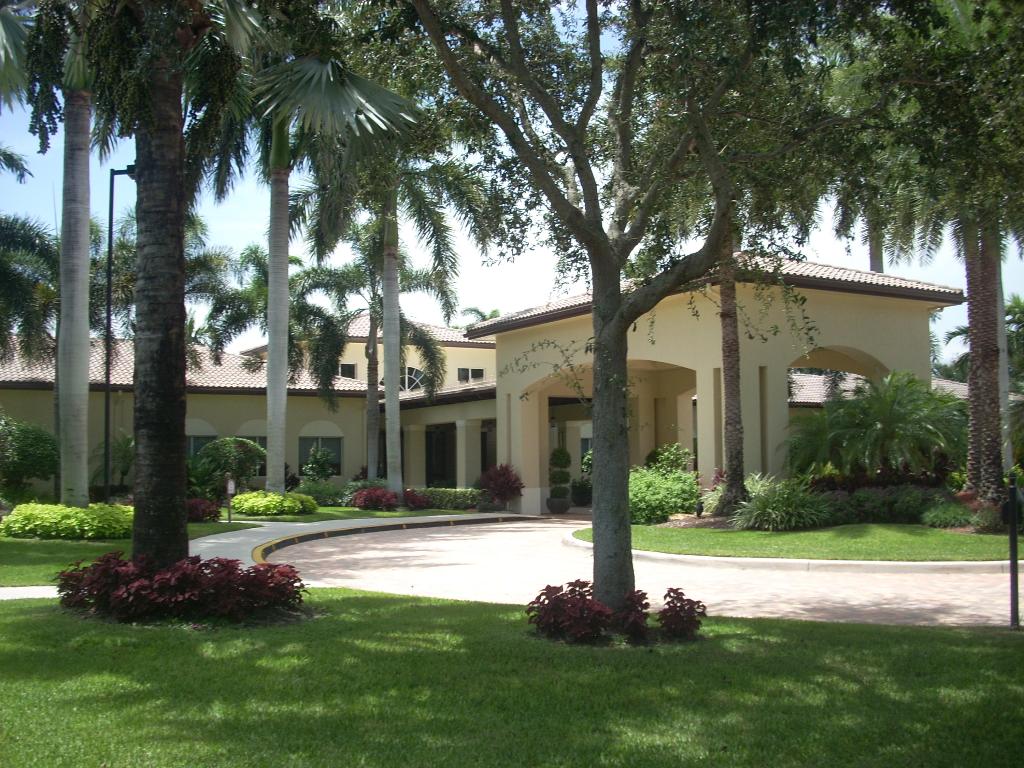 VALENCIA FALLS 7 - Residential