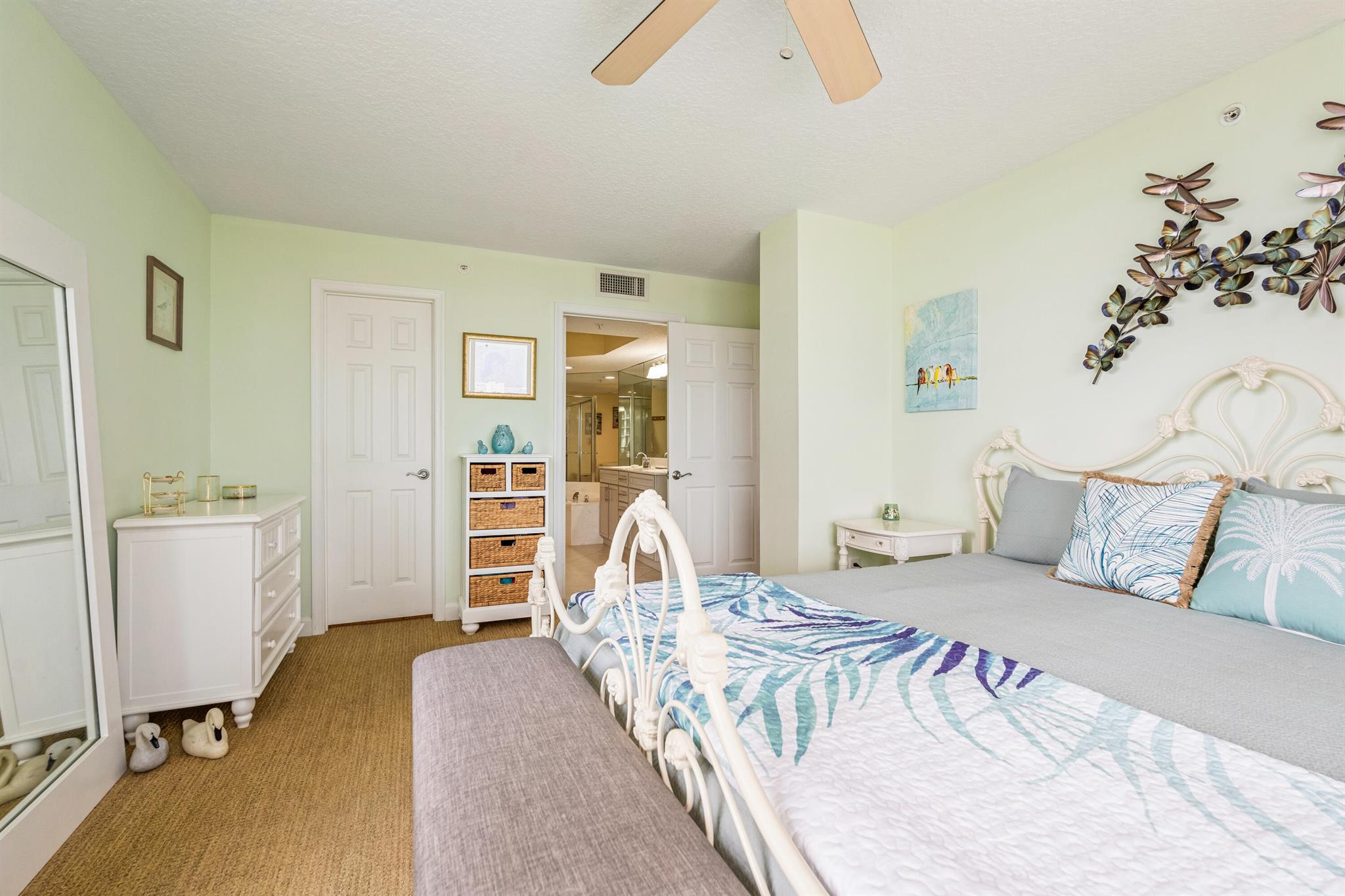 SEABREEZE AT ATLANTIC VIE - Residential
