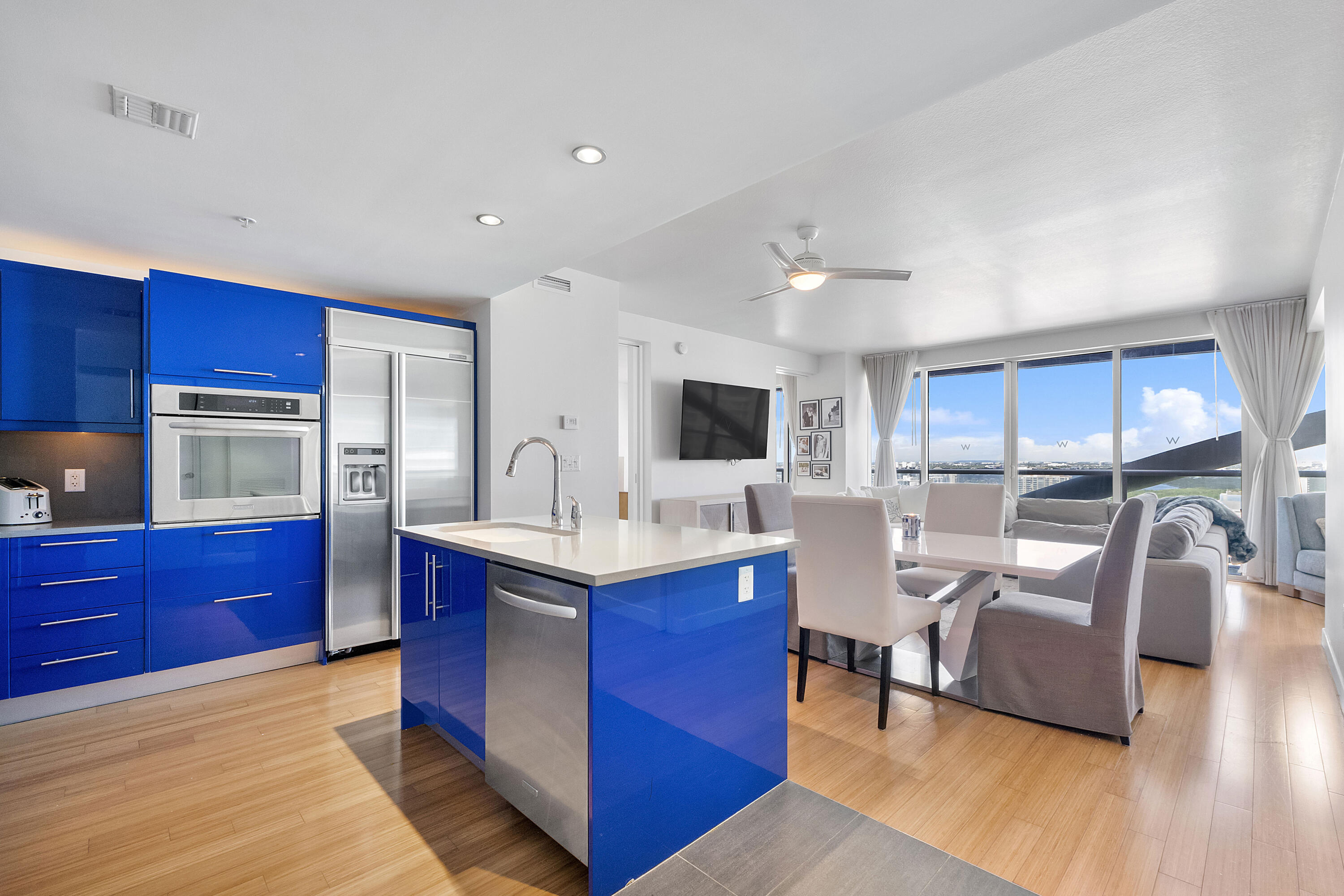 FORT LAUDERDALE RESIDENCES CONDO - Residential Lease