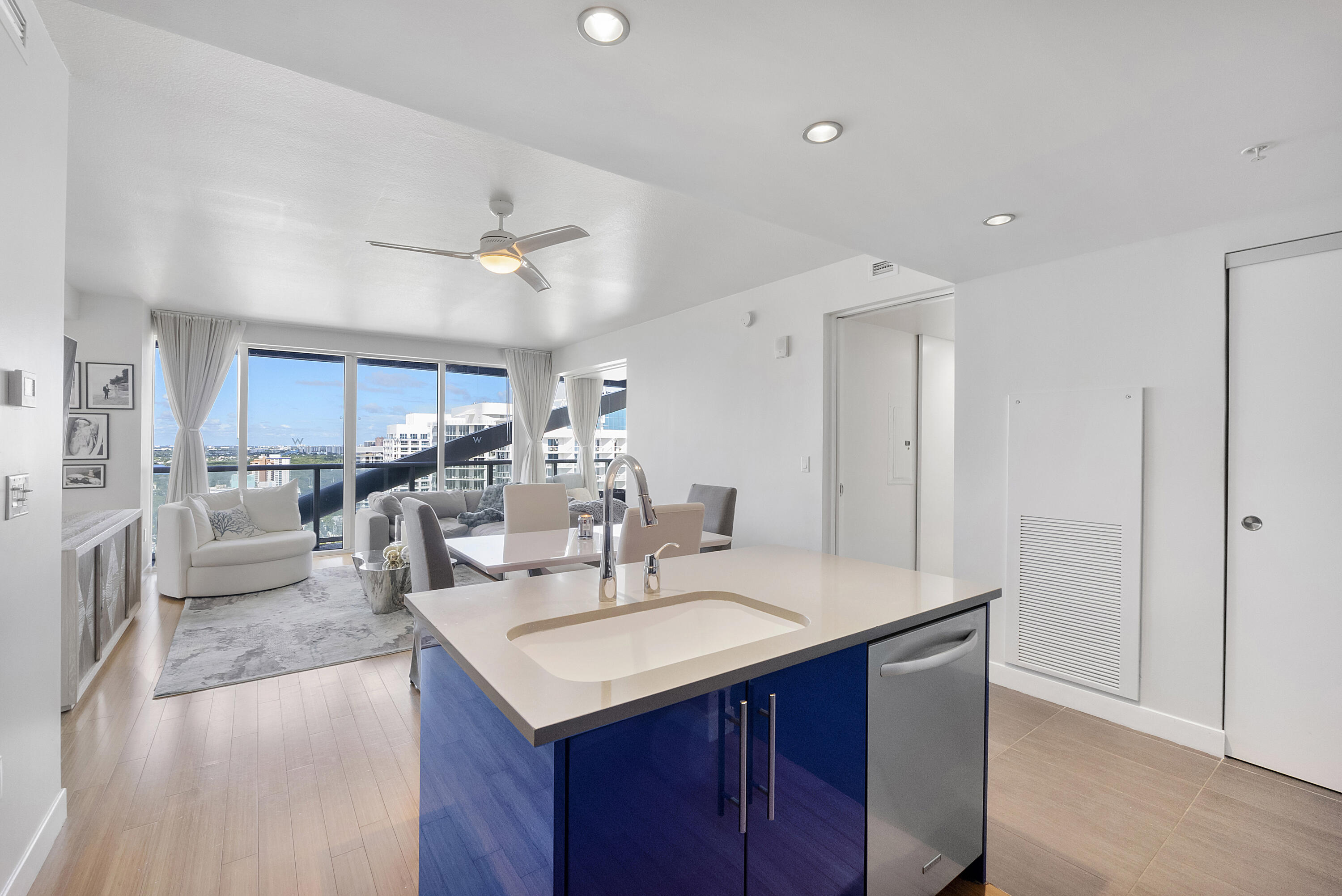 FORT LAUDERDALE RESIDENCES CONDO - Residential Lease