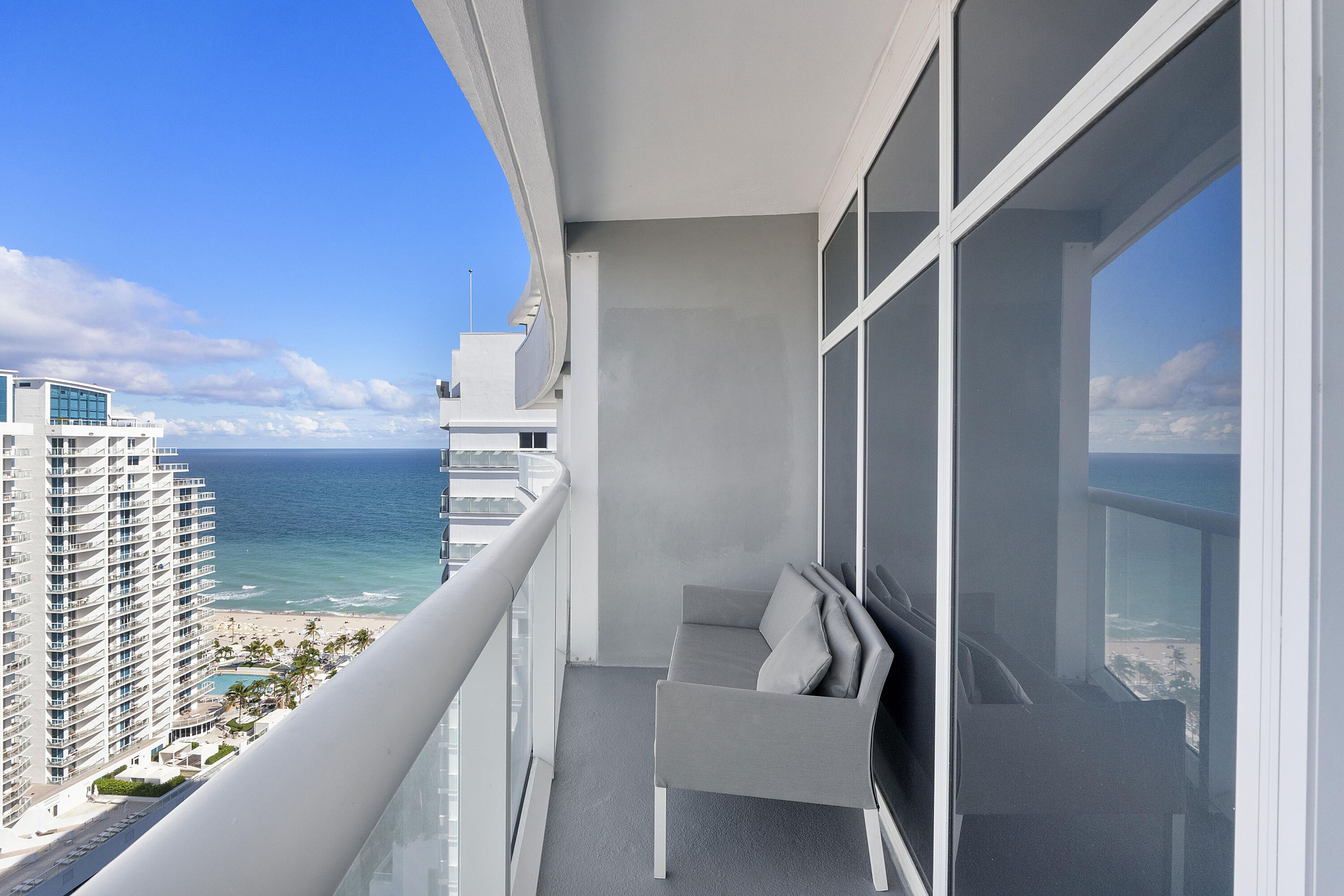 3101 Bayshore Drive 2406