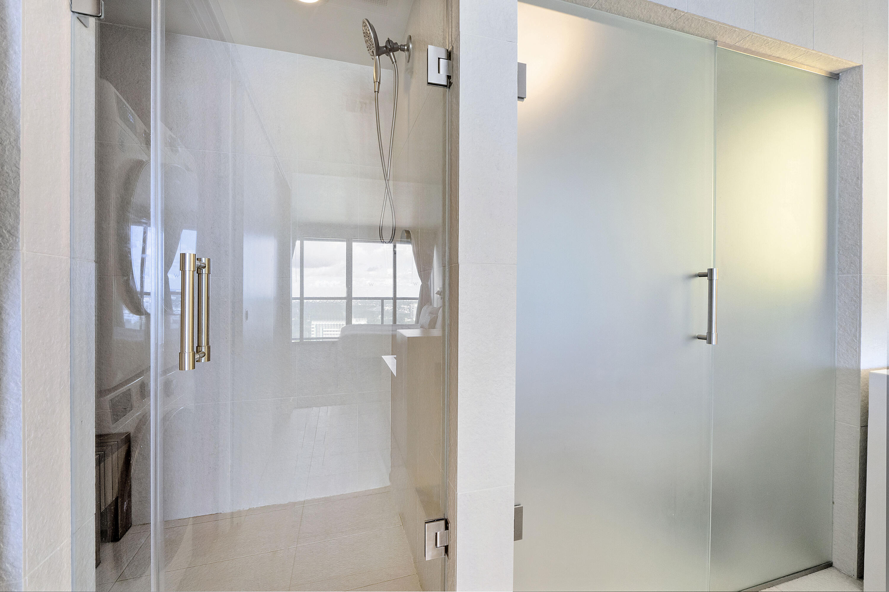 FORT LAUDERDALE RESIDENCES CONDO - Residential Lease