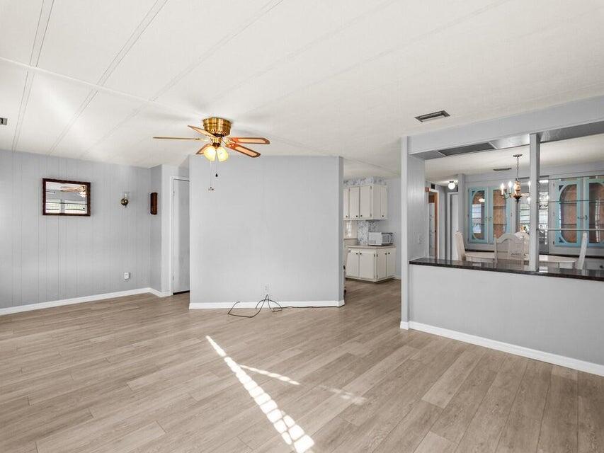Pinelake Village - Residential
