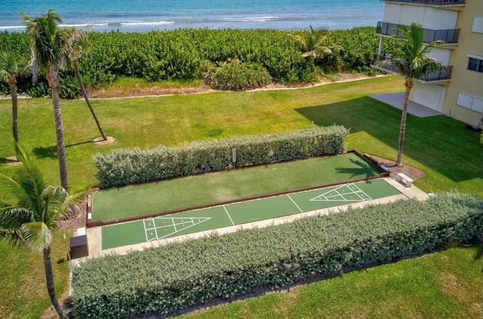 SAND DOLLAR VILLAS CONDOM - Residential Lease