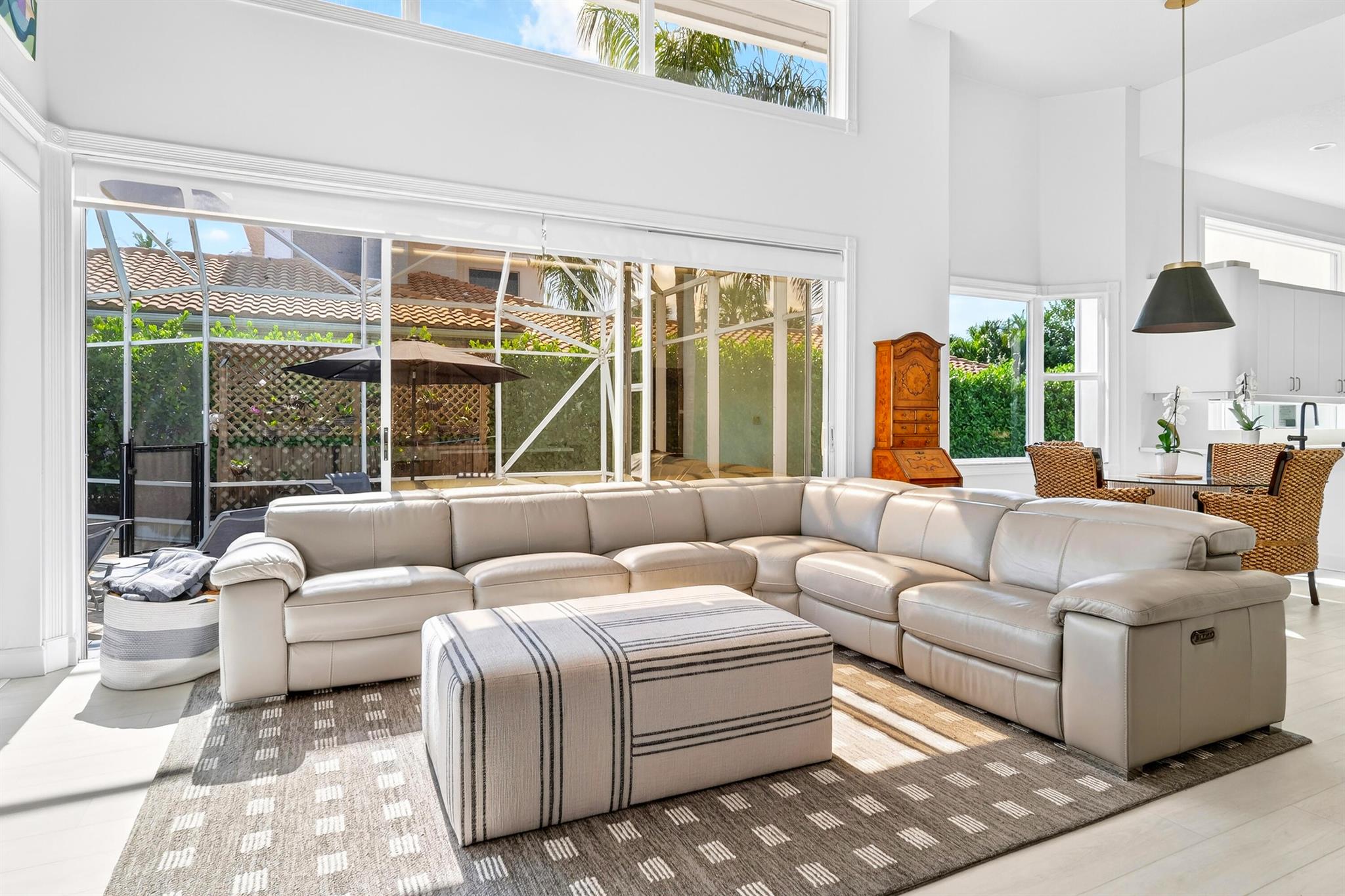 PRESIDENT COUNTRY CLUB PL - Residential