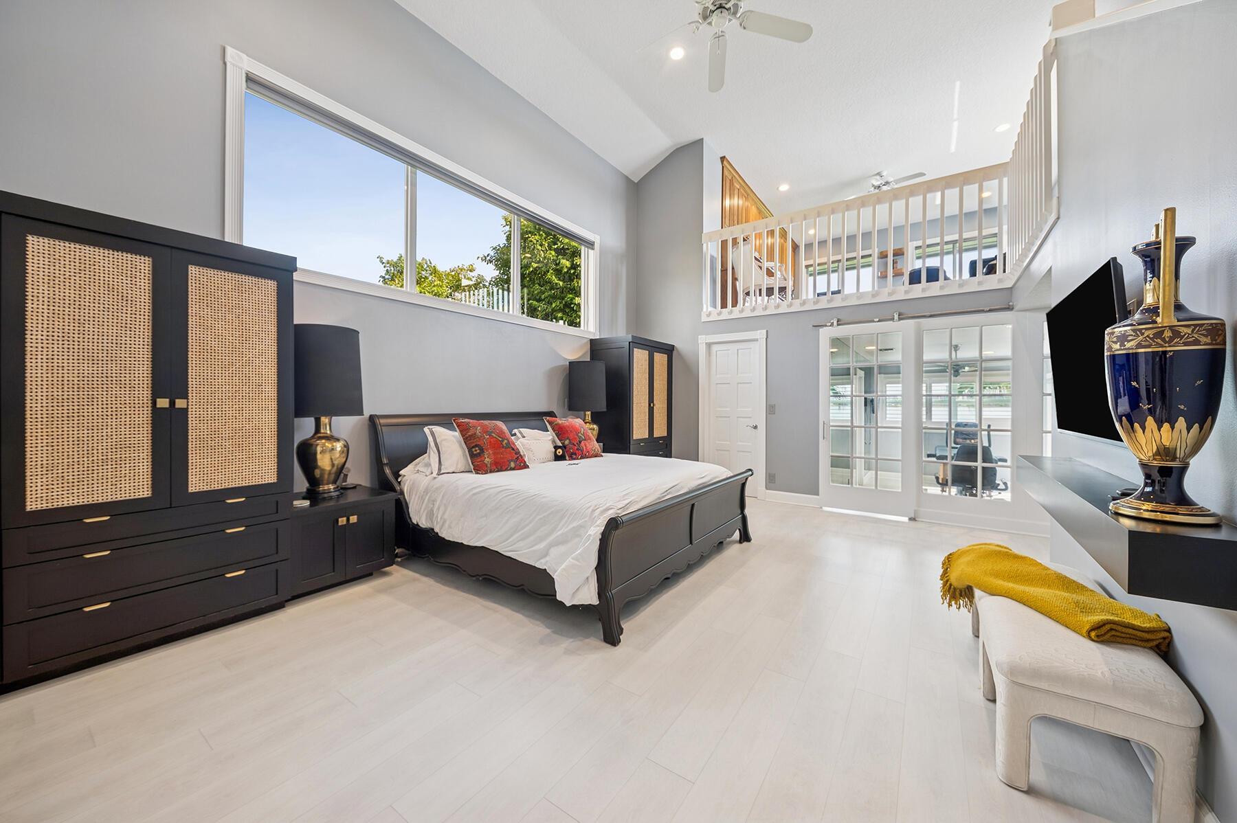 PRESIDENT COUNTRY CLUB PL - Residential