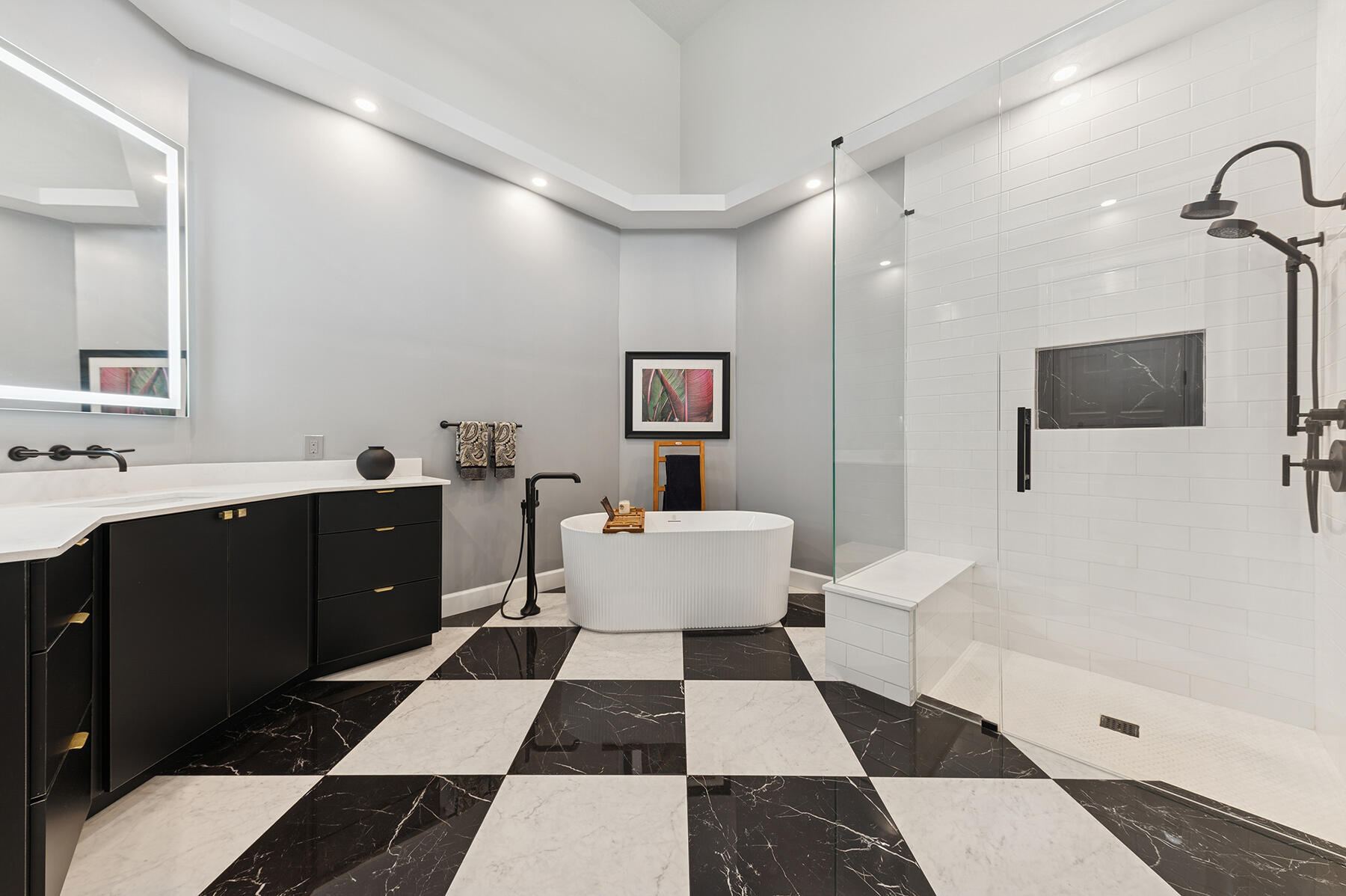 PRESIDENT COUNTRY CLUB PL 4 - Residential