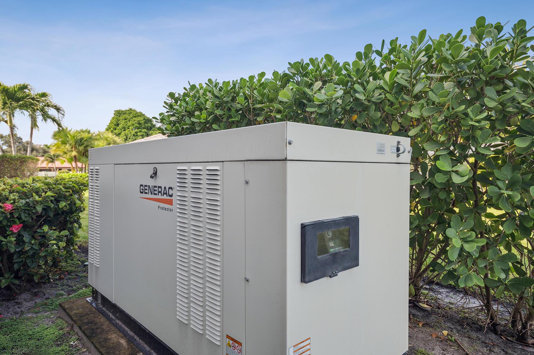 PRESIDENT COUNTRY CLUB PL - Residential