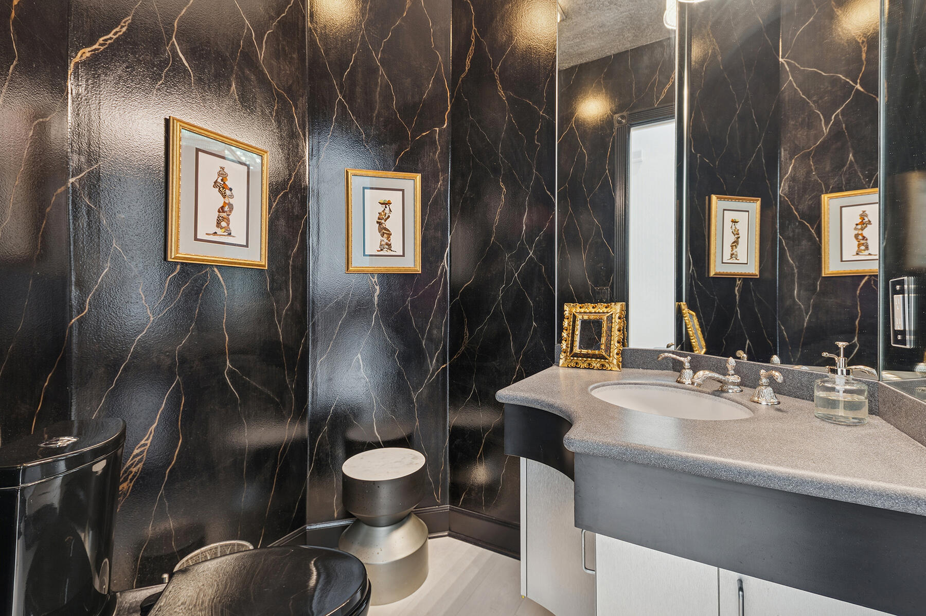 PRESIDENT COUNTRY CLUB PL 4 - Residential