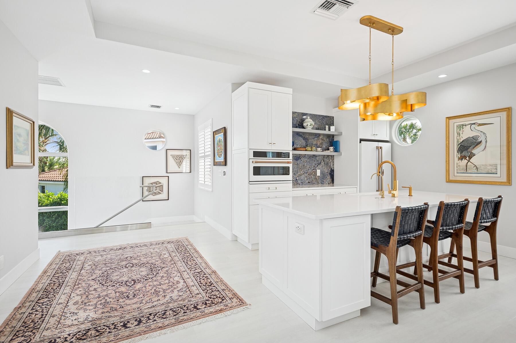 PRESIDENT COUNTRY CLUB PL - Residential