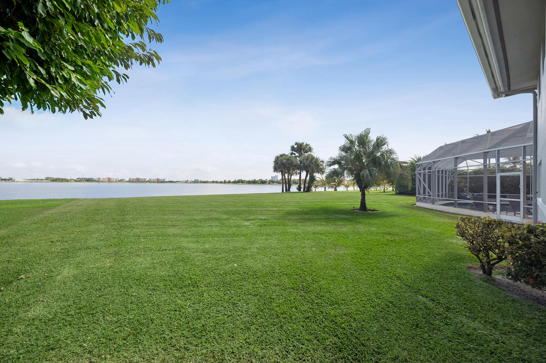 PRESIDENT COUNTRY CLUB PL 4 - Residential