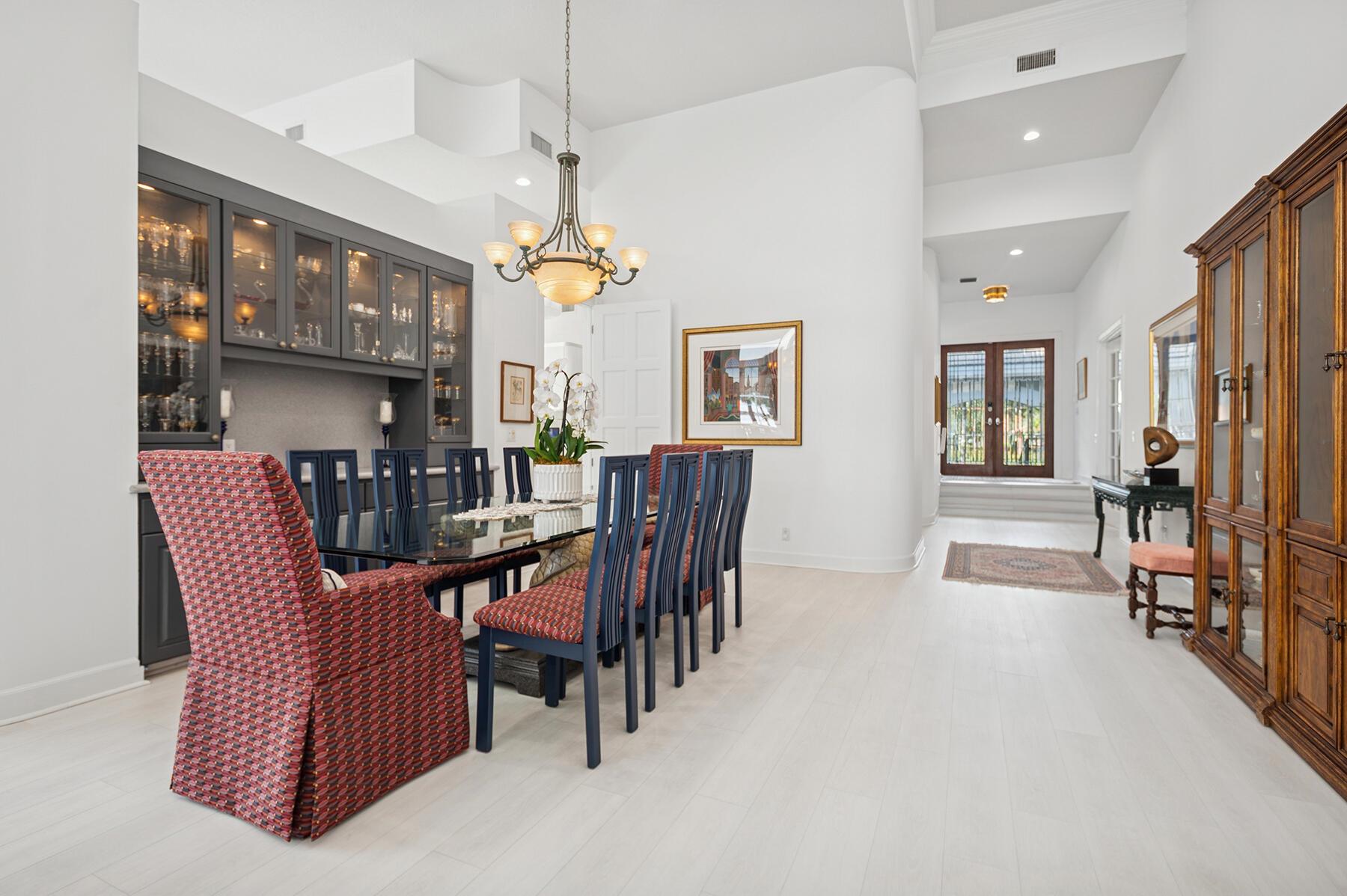 PRESIDENT COUNTRY CLUB PL - Residential