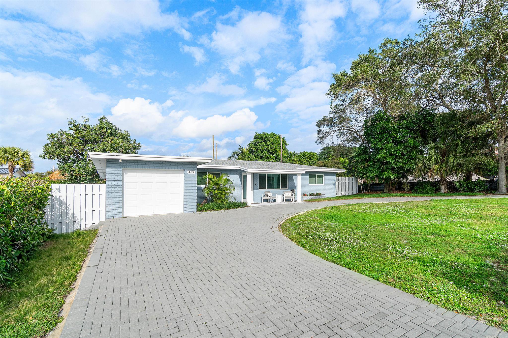 CONFERENCE RIDGE - Residential