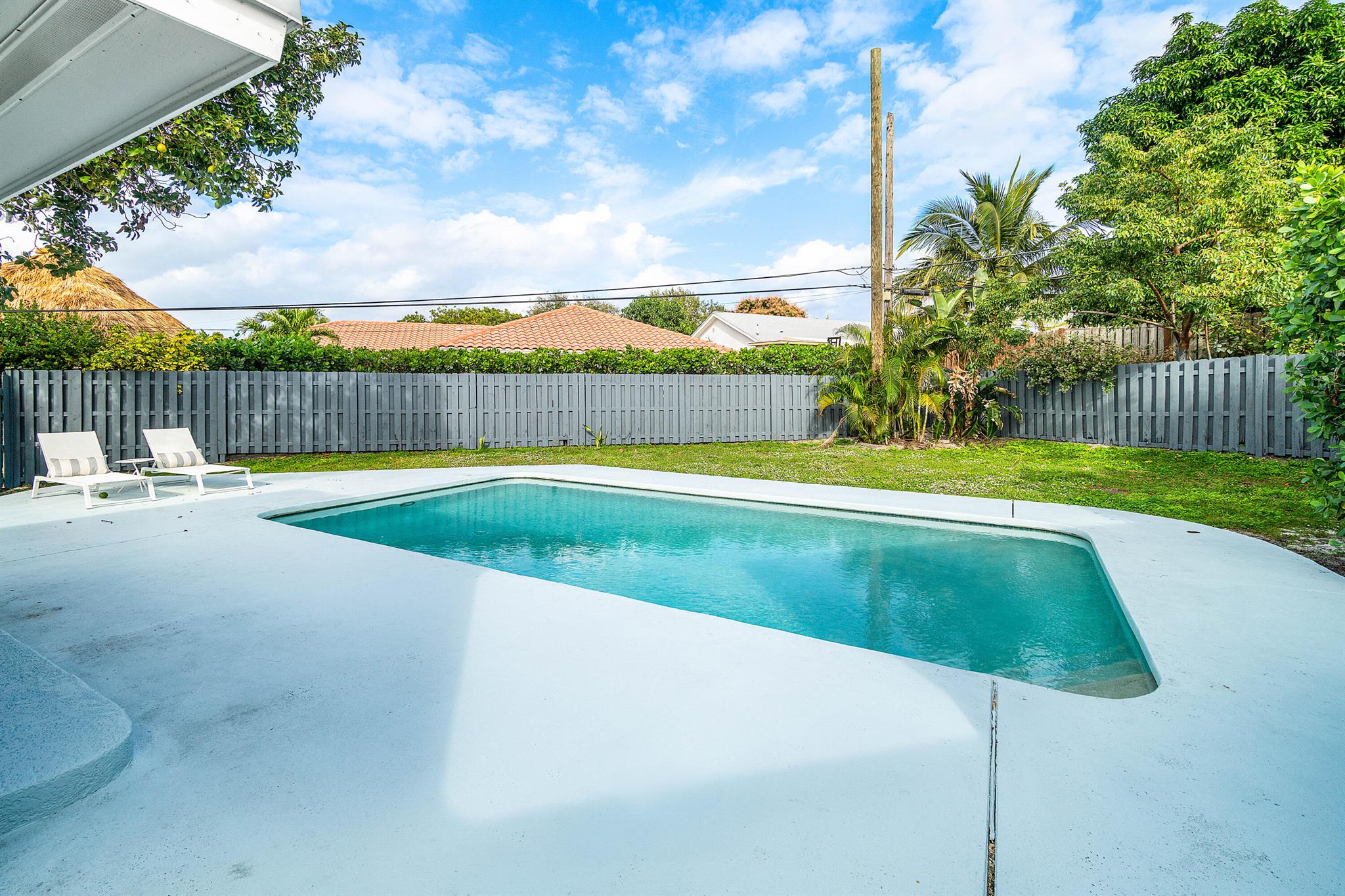 CONFERENCE RIDGE - Residential