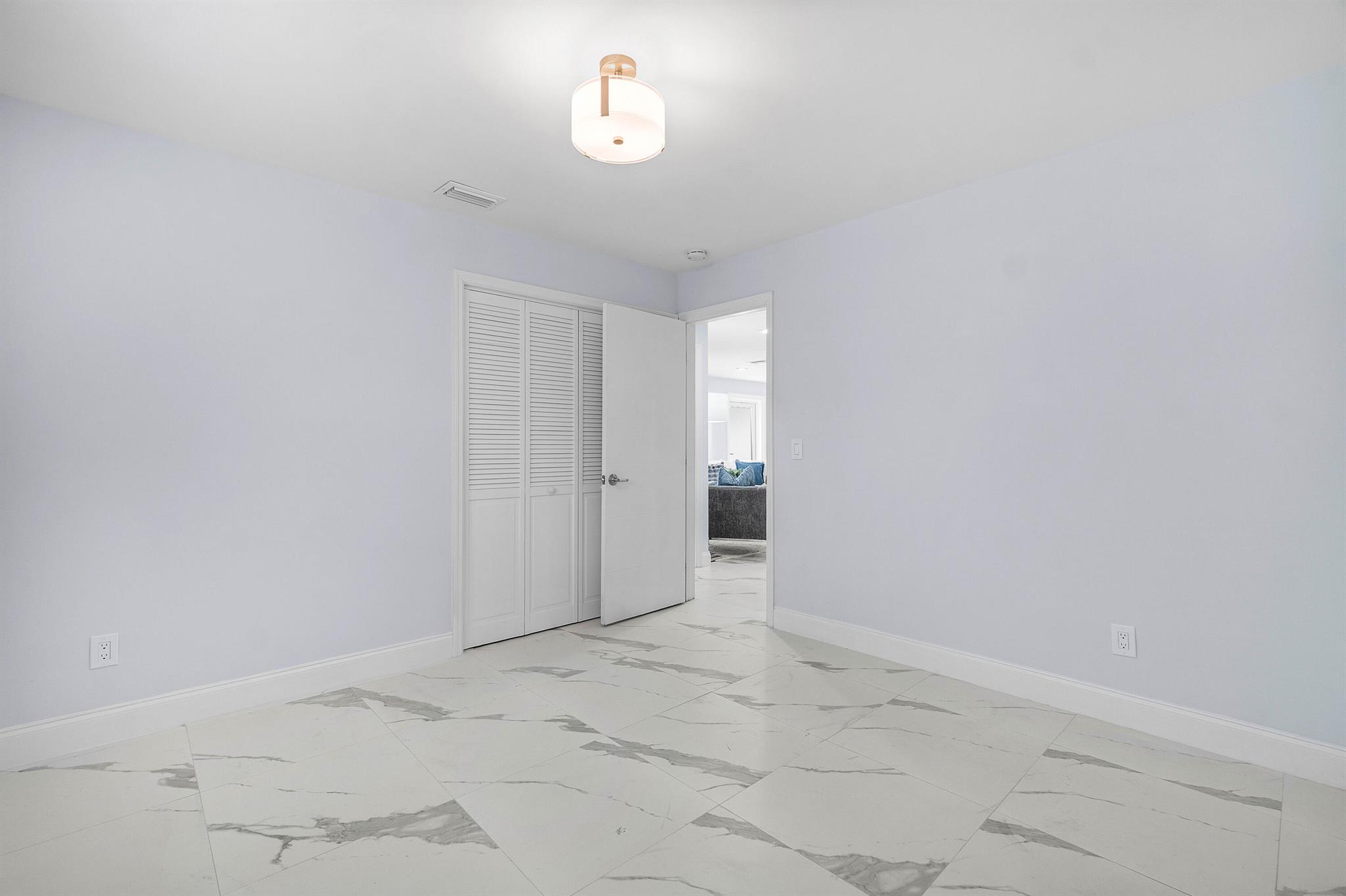 CONFERENCE RIDGE - Residential