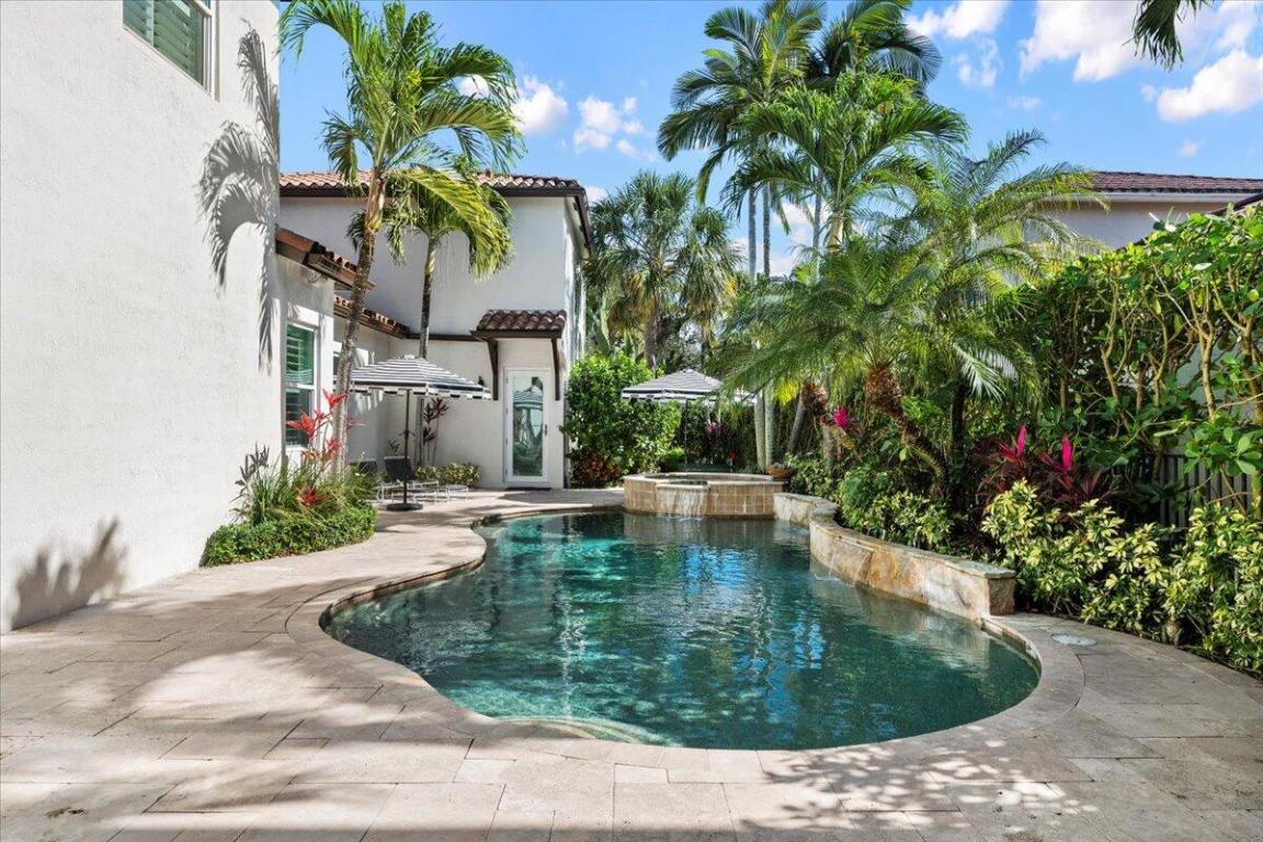 VALENCIA AT ABACOA - Residential