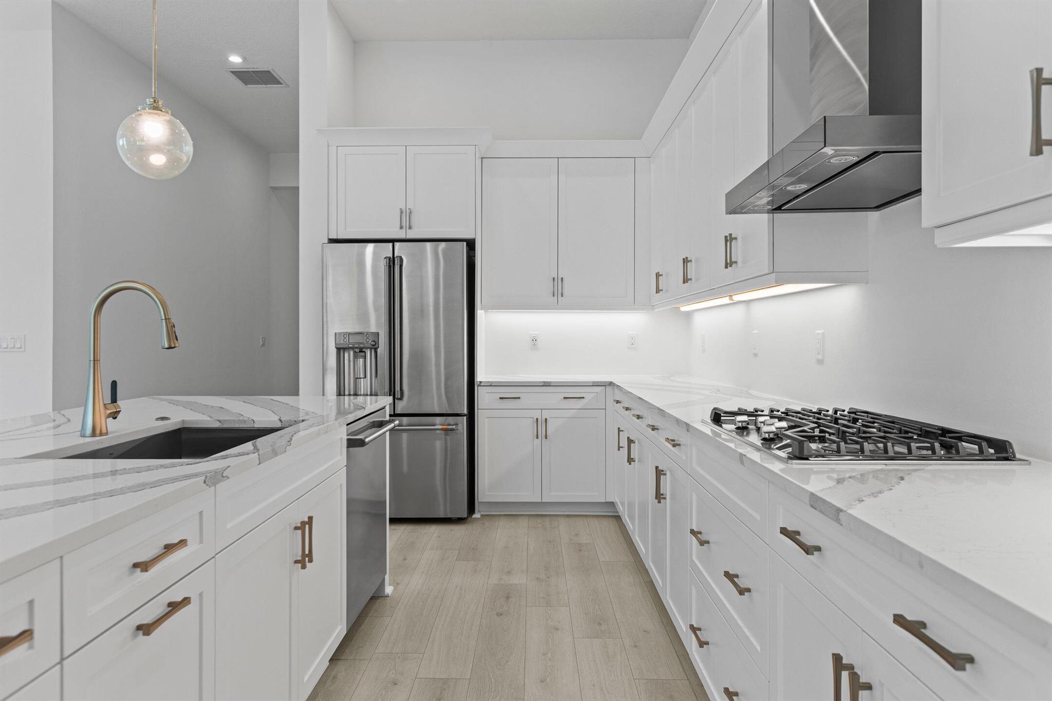 VERANDA ESTATES PHASE 1 - Residential