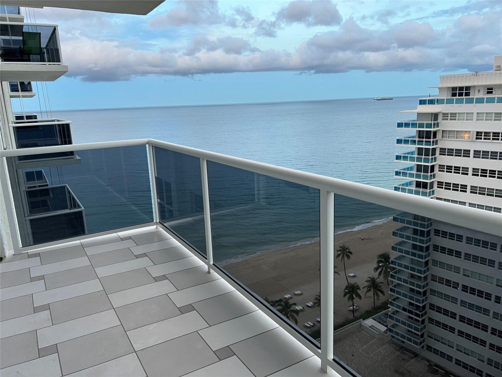 PLAYA DEL SOL - Residential
