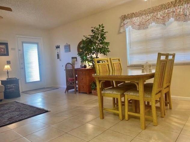 Kings Point Burgundy A-Q - Residential Lease