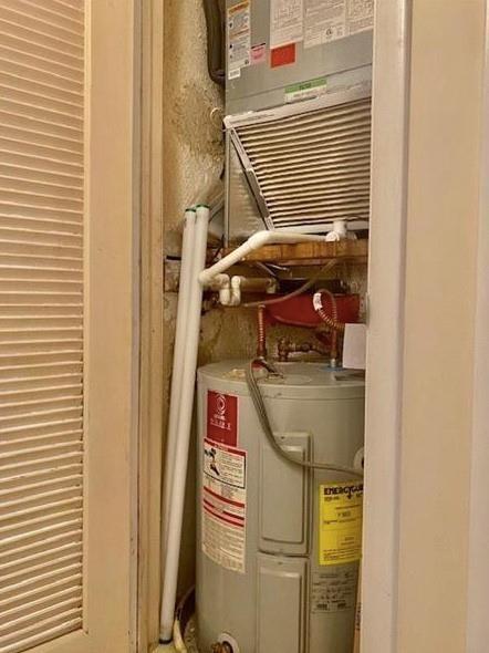 Kings Point Burgundy A-Q - Residential Lease