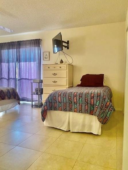 Kings Point Burgundy A-Q - Residential Lease