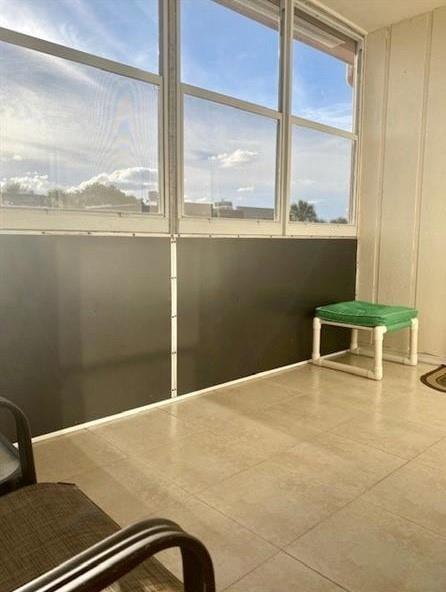 Kings Point Burgundy A-Q - Residential Lease