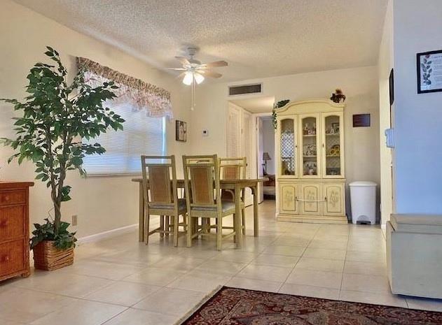 Kings Point Burgundy A-Q - Residential Lease