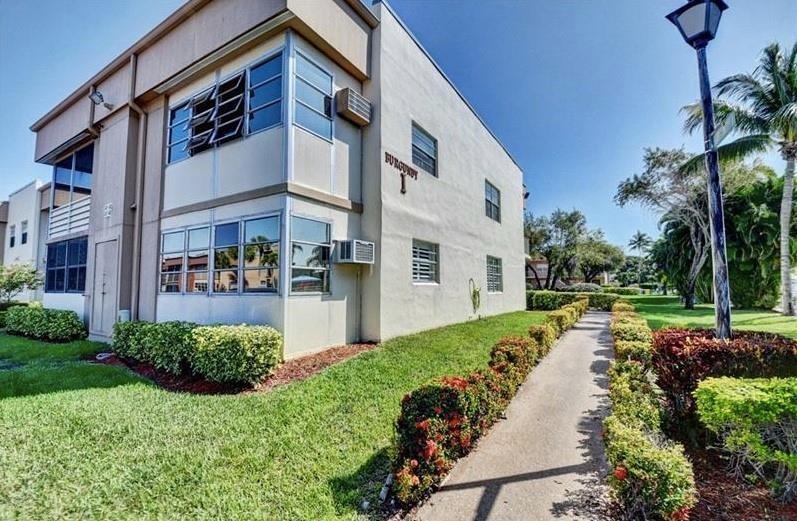 Kings Point Burgundy A-Q - Residential Lease