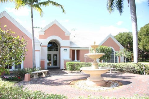 Tiny photo for 1205 CRYSTAL Way #A, Delray Beach, FL 33444 (MLS # B26070171)