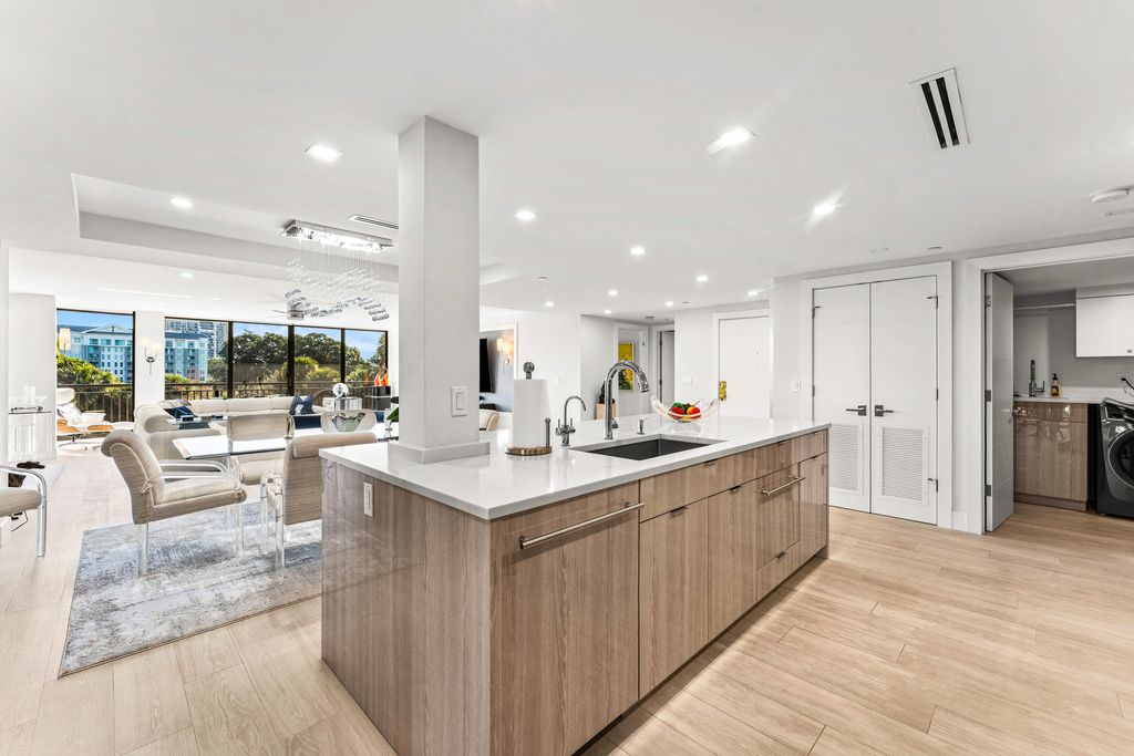 Photo of 2427 Presidential Way #404, West Palm Beach, FL 33401 (MLS # R11159390)