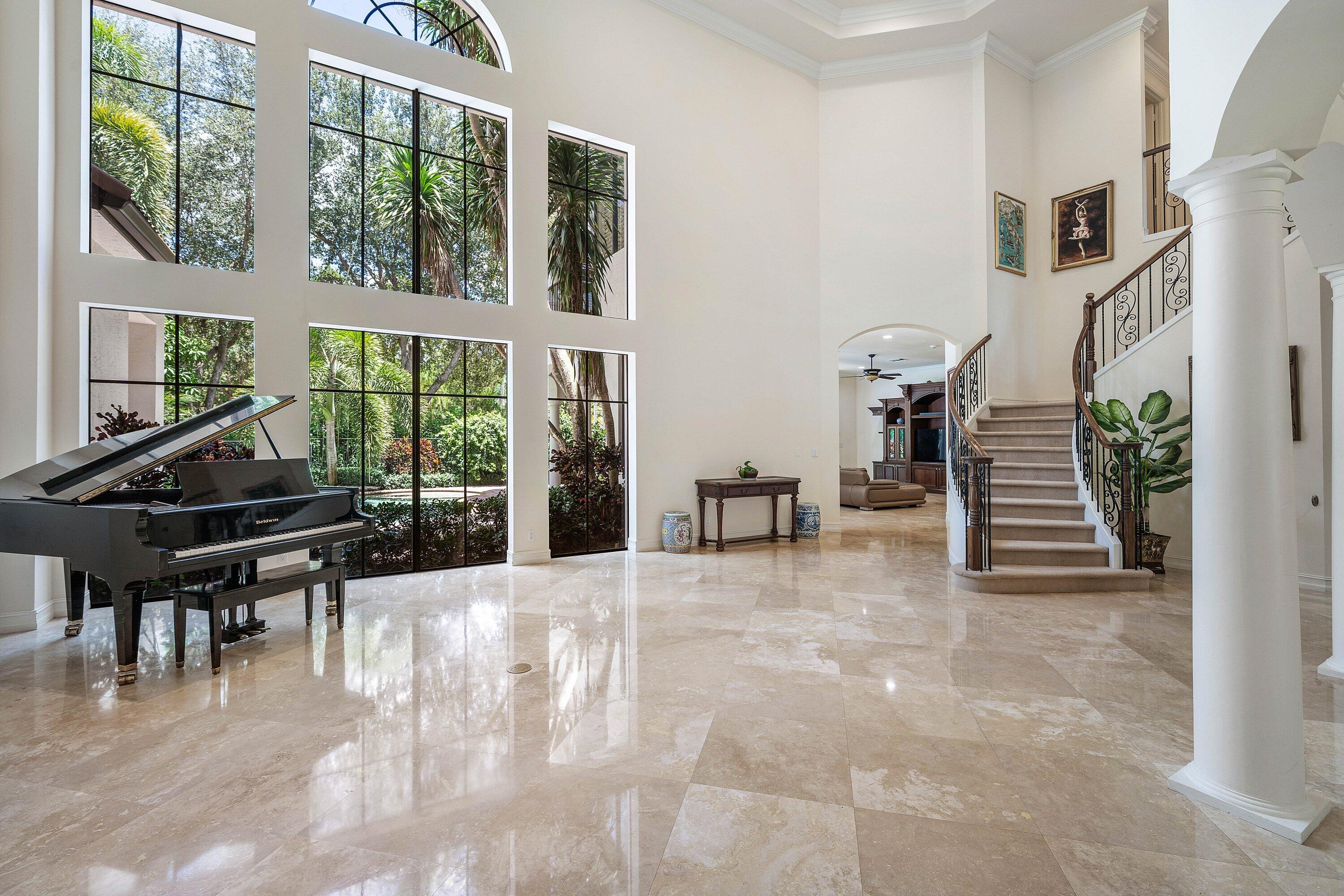 17738 Lake Azure Way