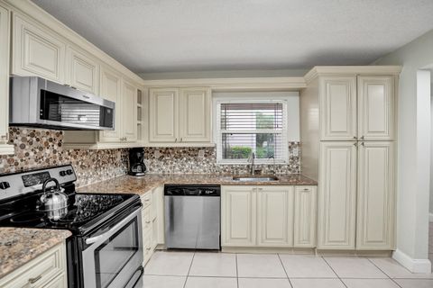 Tiny photo for 12215 Royal Palm Boulevard #4q, Coral Springs, FL 33065 (MLS # B26010852)