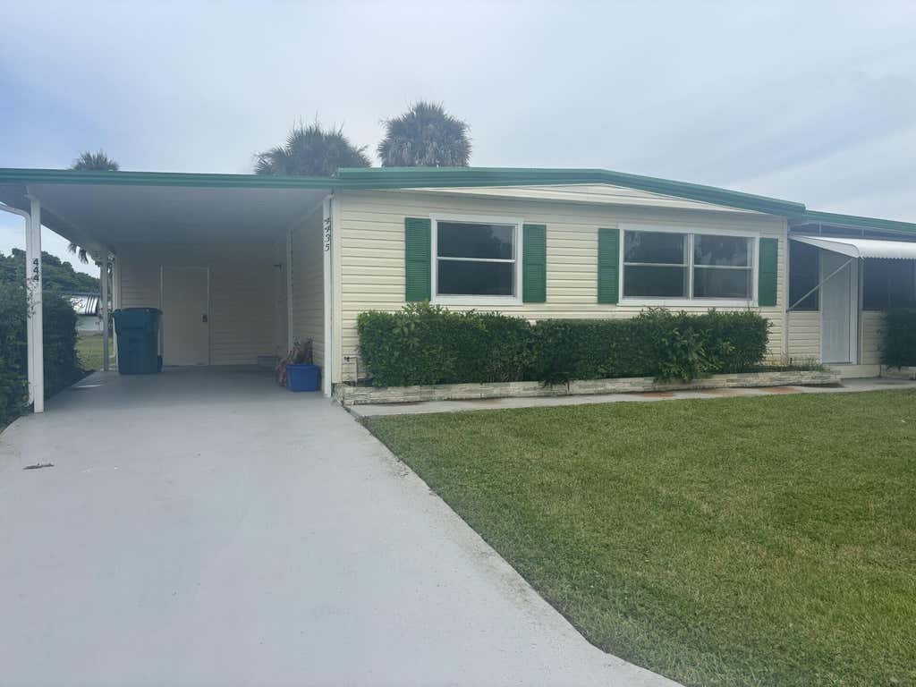Photo of 4435 Round Table Court, Boynton Beach, FL 33436 (MLS # B26061720)