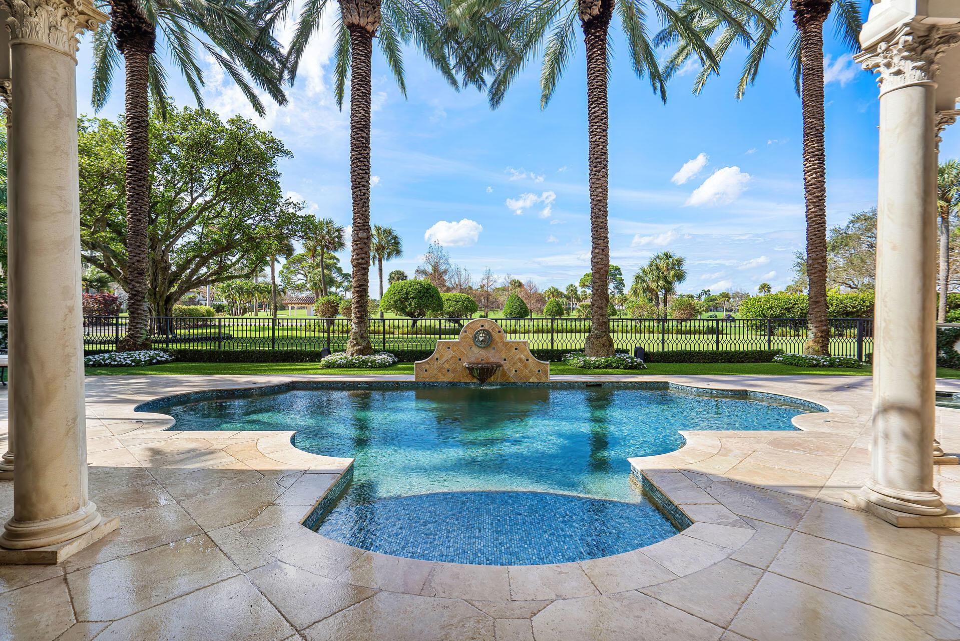 ROYAL PALM YACHT & COUNTR - Residential