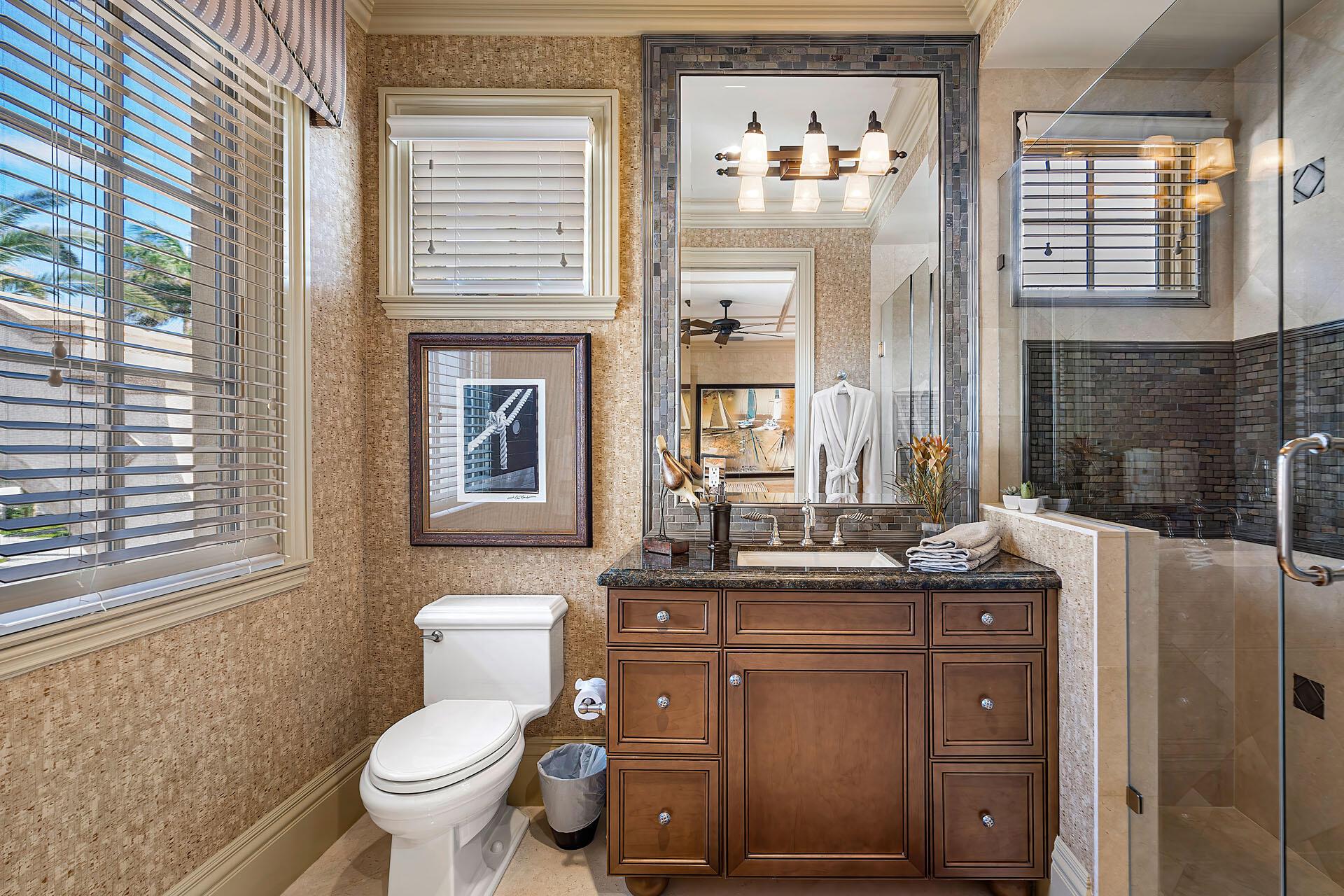 ROYAL PALM YACHT & COUNTR - Residential