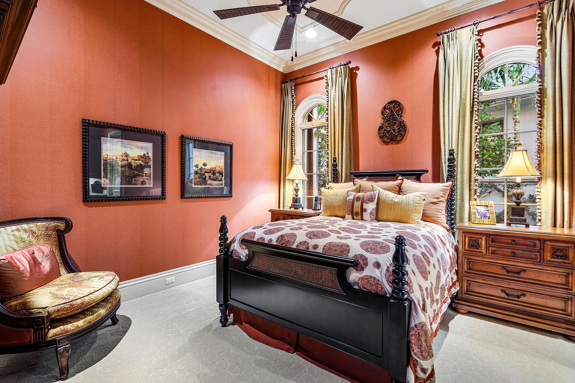 ROYAL PALM YACHT & COUNTR - Residential