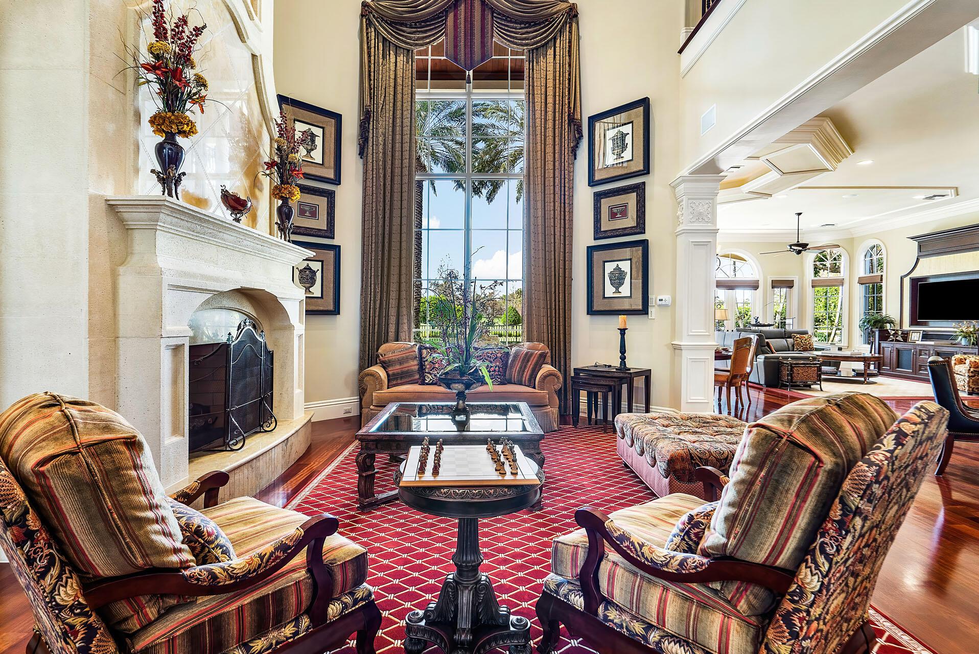 ROYAL PALM YACHT & COUNTR - Residential