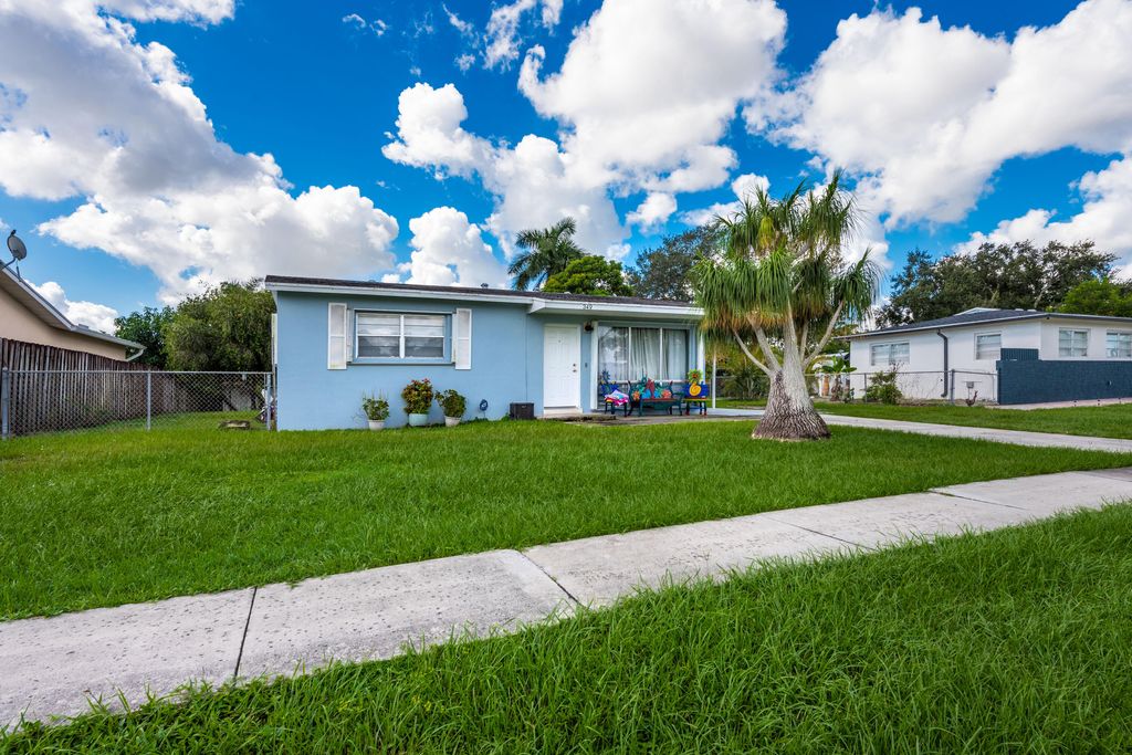 Photo of 349 E Lake Road, Palm Springs, FL 33461 (MLS # R10965028)