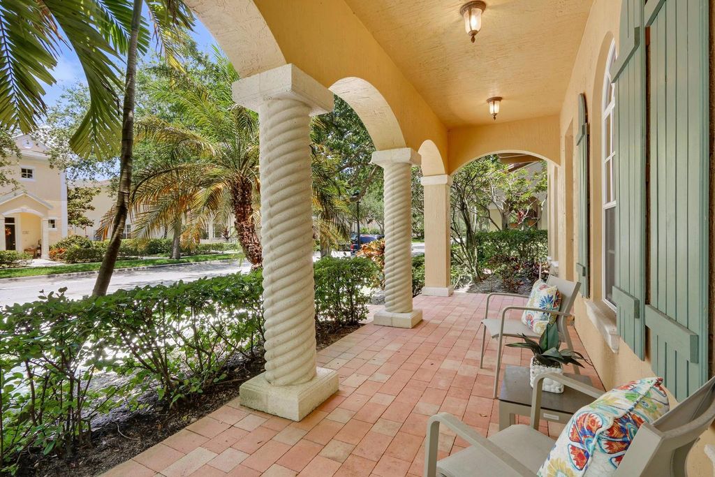 Photo of 106 Santiago Drive, Jupiter, FL 33458 (MLS # R10976315)