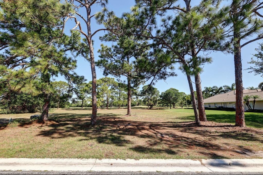 Photo of 9620 Knollwood Lane, Fort Pierce, FL 34951 (MLS # R10974331)
