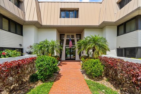 Photo of 1800 SE Saint Lucie Boulevard #6-203, Stuart, FL 34996 (MLS # B26019864)