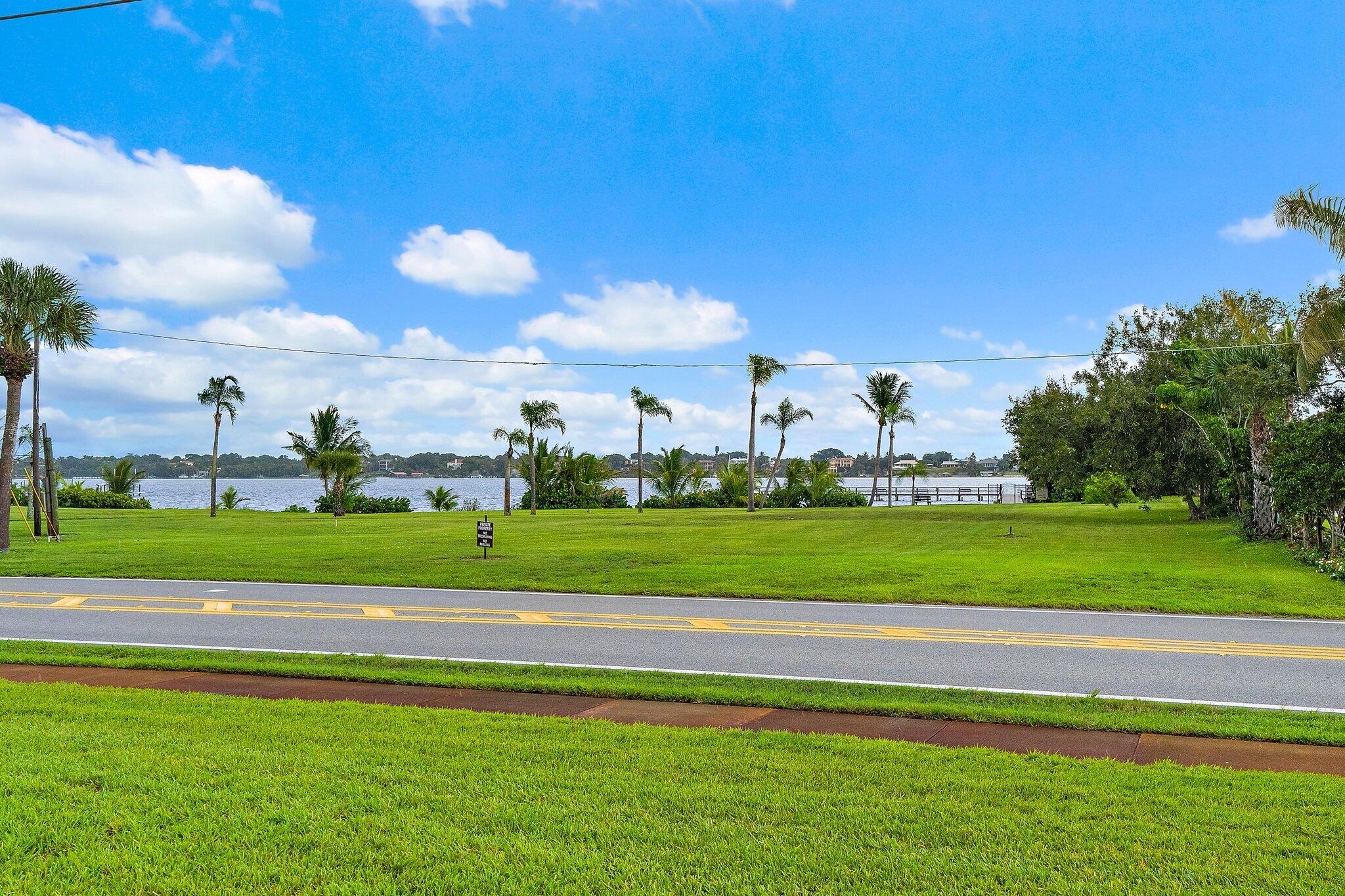 CONQUISTADOR CONDO - Residential